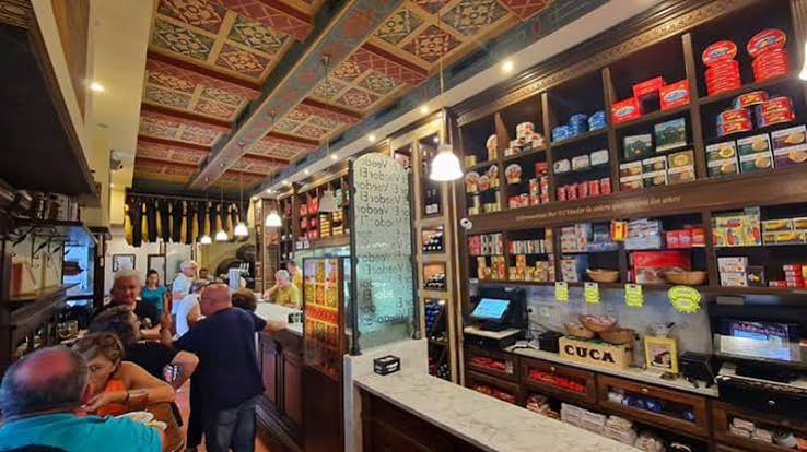 Interior de la tienda